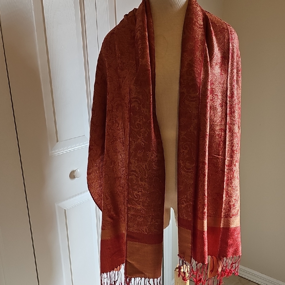 Elegant Redish Coral and Gold Paisley Scarf With Fringe By PASKMINA.